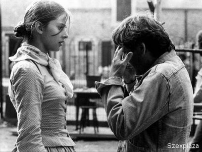 Edith Vogelhut eszébe jutott, hogy őt is seggbe kúrta Polanski