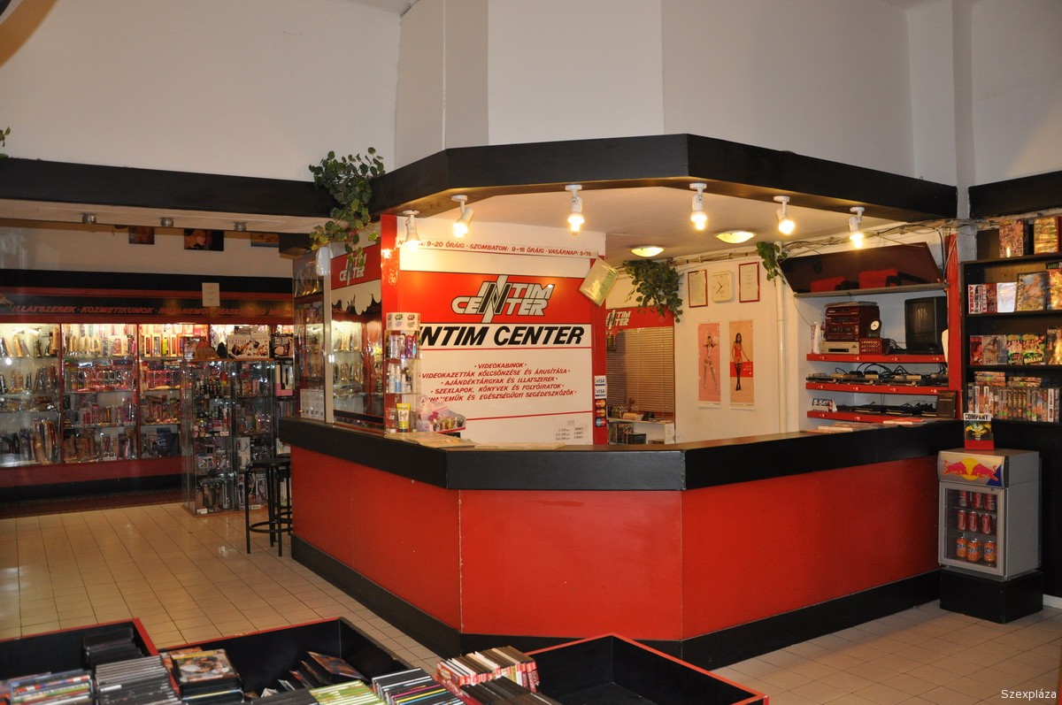 Szexshop bejegyzések az Intim Center oldaláról