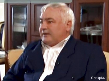Hatmilliós kártérítést fizethet ki a pedofil