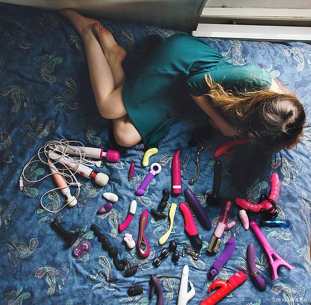vibrator-novel